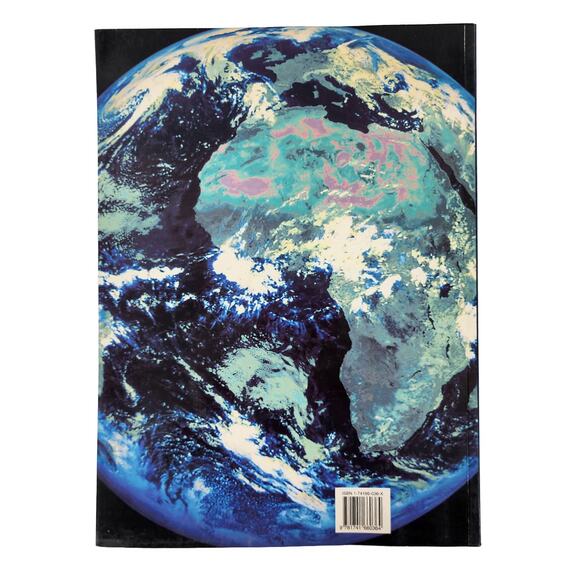 Geographica: The Complete Illustrated Atlas of the World Softcover with CD ROM - Picture 2 of 5